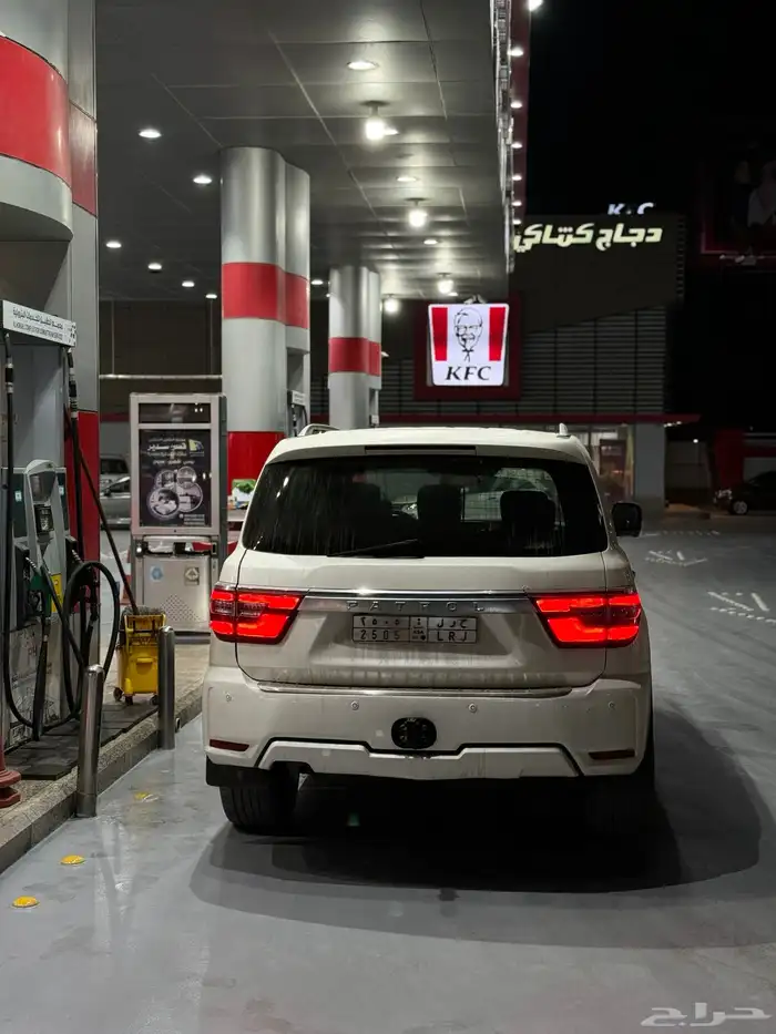 نيسان بترول 400 بلاتينيوم 4