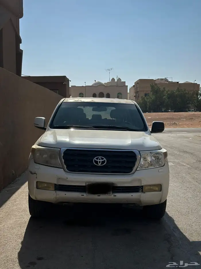 جيب لاندكروزر جي اكس أر 2010 14