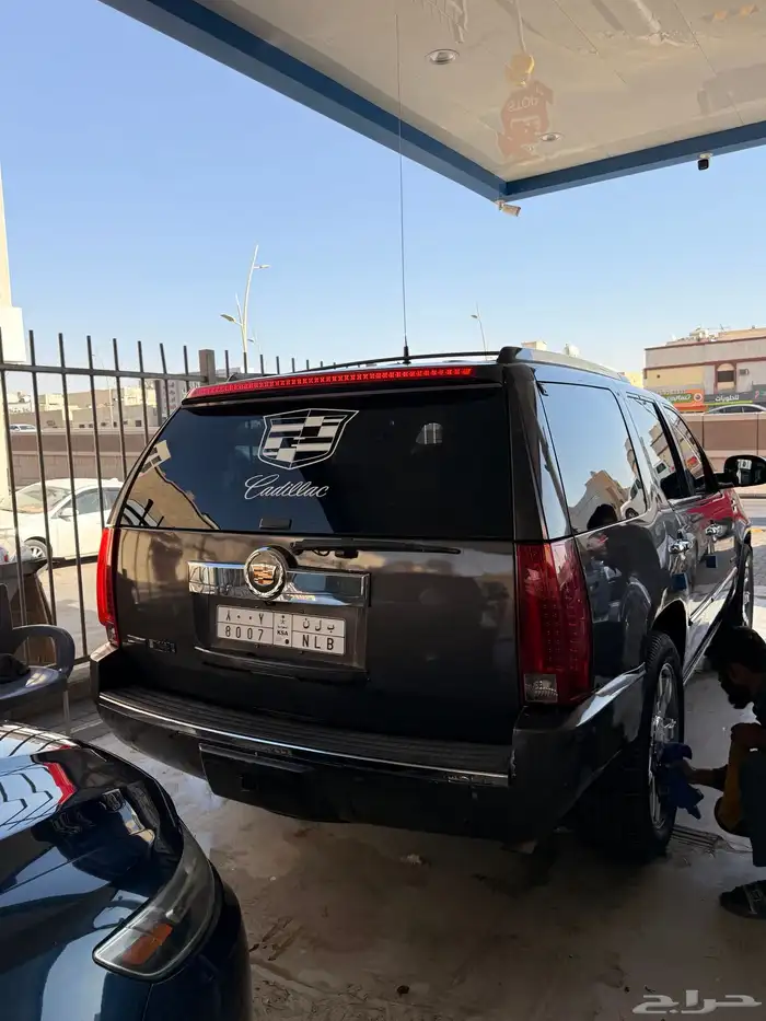 كاديلاك إسكاليد 2011 للبيع 2