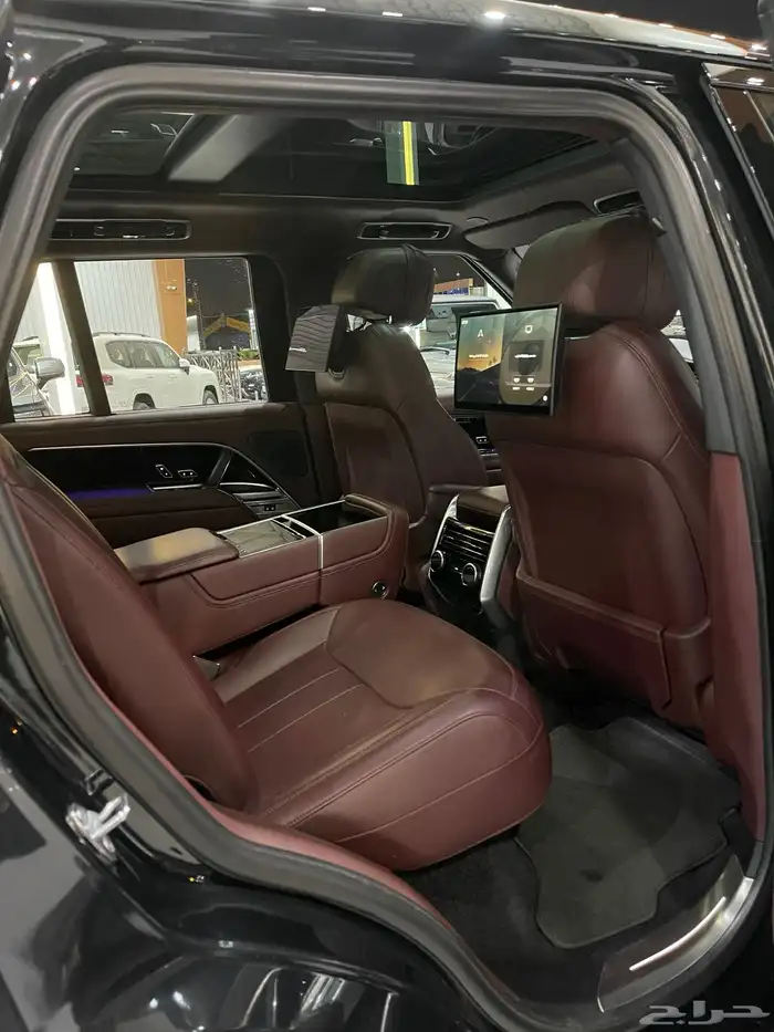 رنج روفراوتوبيغرافى V8سعودى 2023 10