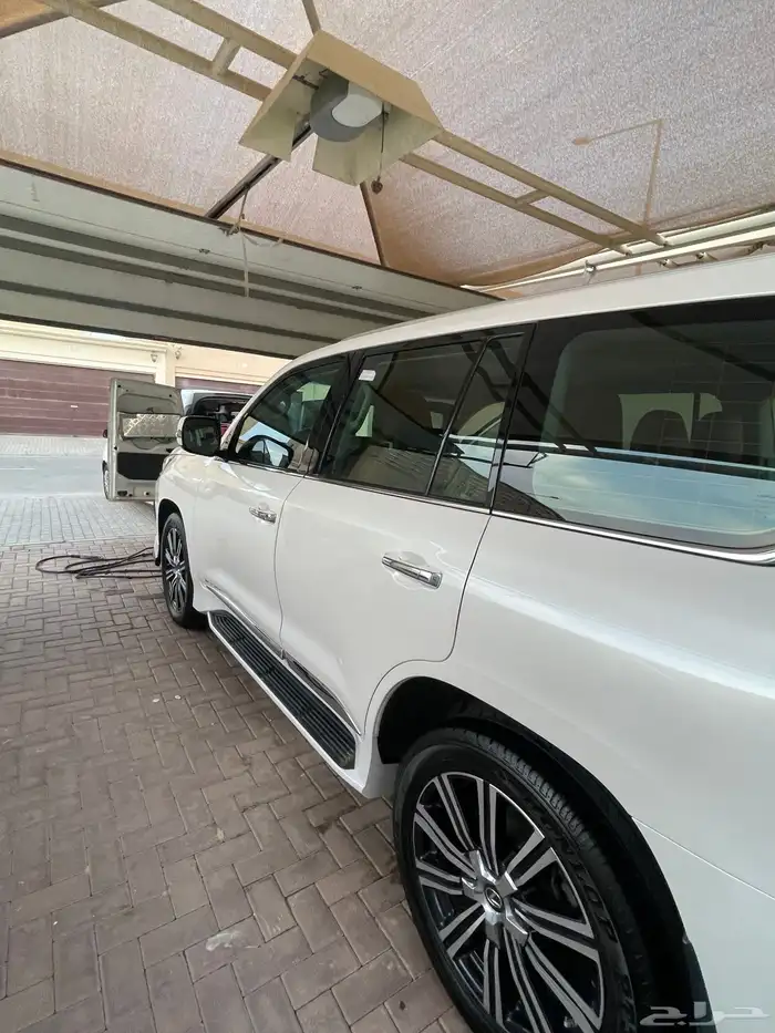 لكزس21 للبيع 18