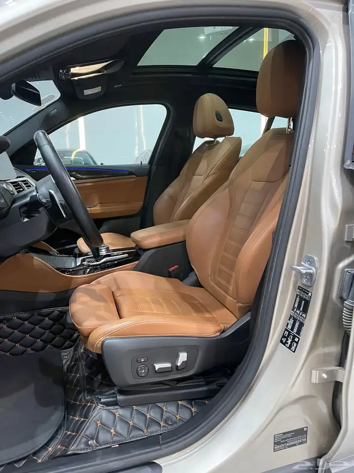 بى ام دبليو X4 Mkit فل اوبشن 2021 6