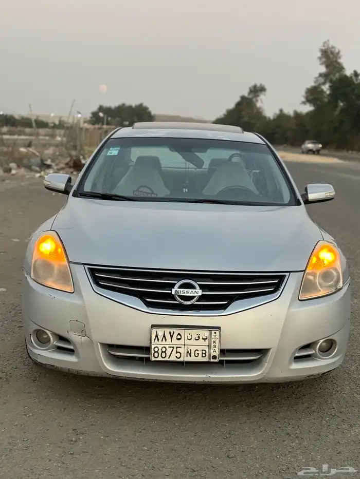 نيسان التيما 2011 0