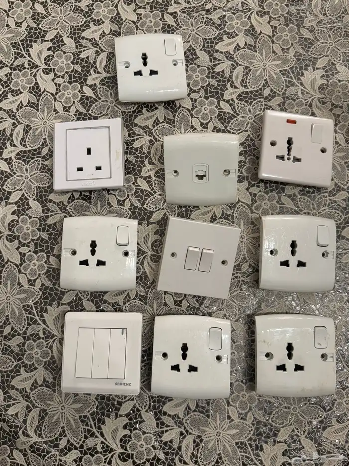 عدد 2 اكره باب   مع القلب   مع المفاتيح   افياش كهربائية 3