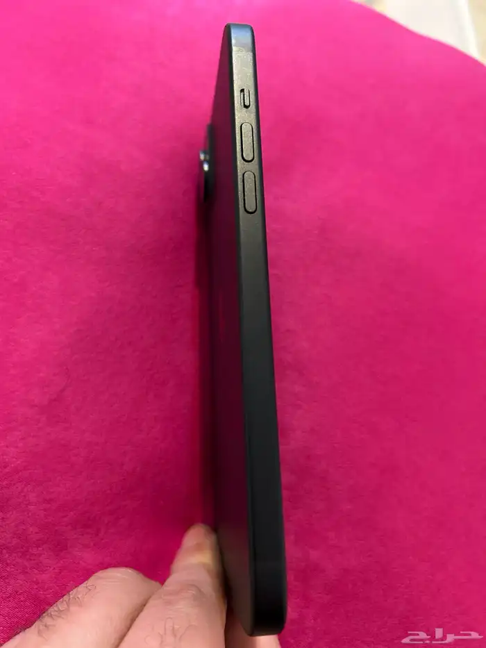 ايفون 15 بلس 128 جيجا نظيف وكاله عالشرط 2