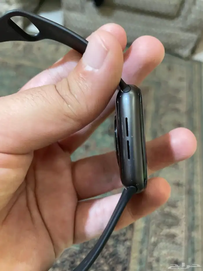 ساعة ابل se مقاس 44 1