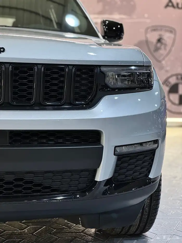 جيب jeep (اصفار) موديل 2023 6
