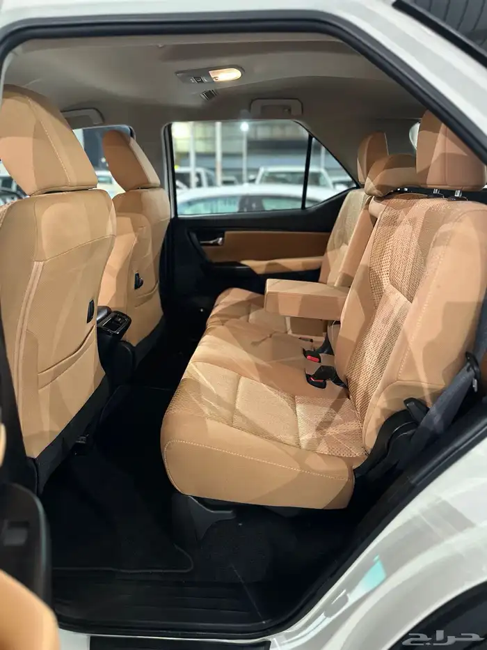 فورتشنر 2022 4 سلندر - دبل 17