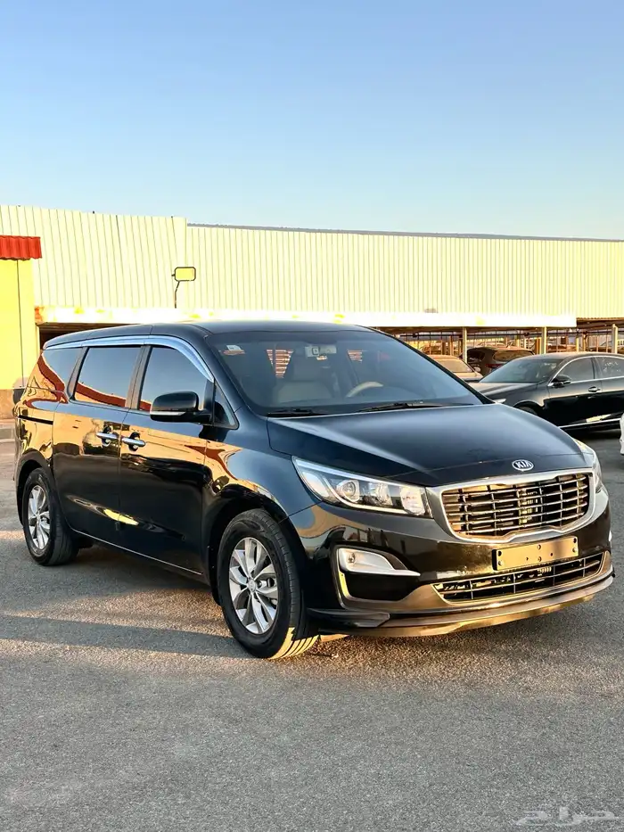 كيا كارنفال 2020 ديزل بطاقه جمركيه وارد كوريا 3