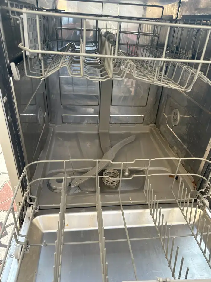 غسالة صحون نظيفة 3