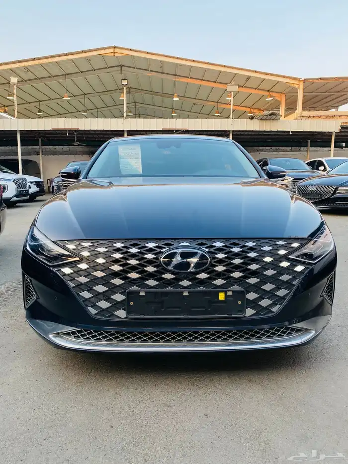 ازيرا 2022 بنزين 0