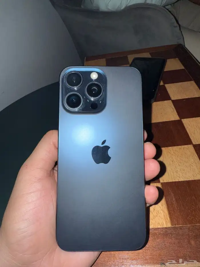 ايفون 15 برو ماكس مساحه 512 بطاريه 89 0