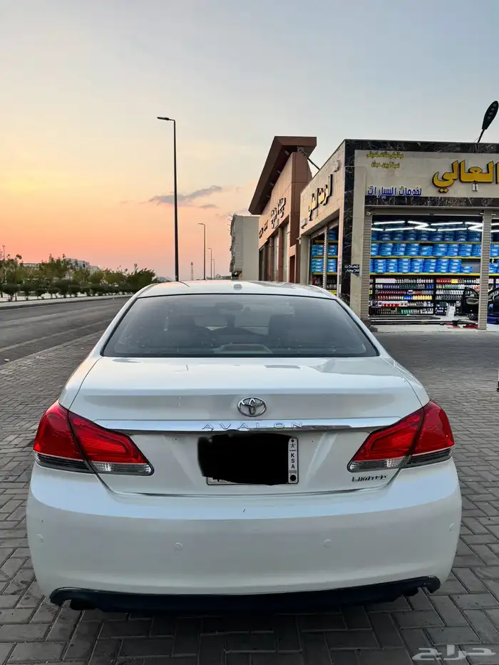 للبيع افالون 2012 فل كامل limited 7