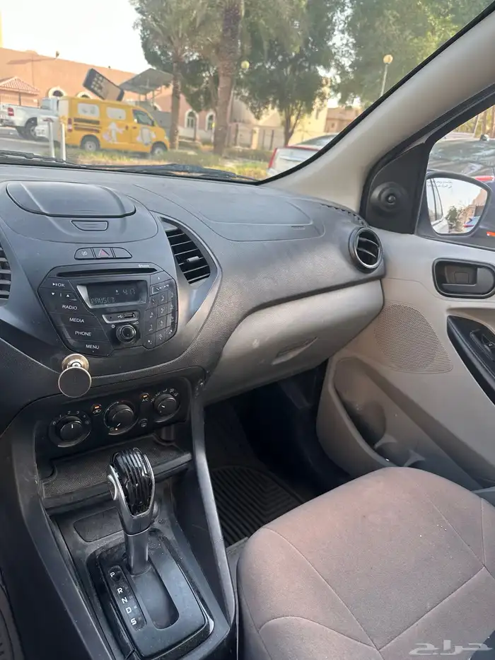 فورد فيجو 2016 انباعت 6