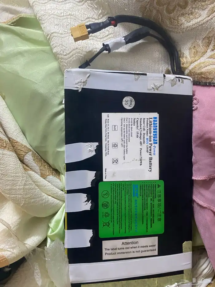 بطارية سكوتر 48 فولت للبيع للحاجه نظيفه ولا فيها اي عيب 0