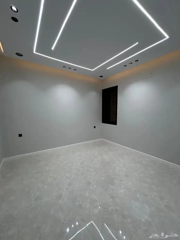 للبيع شقق علوية فاخرة 11