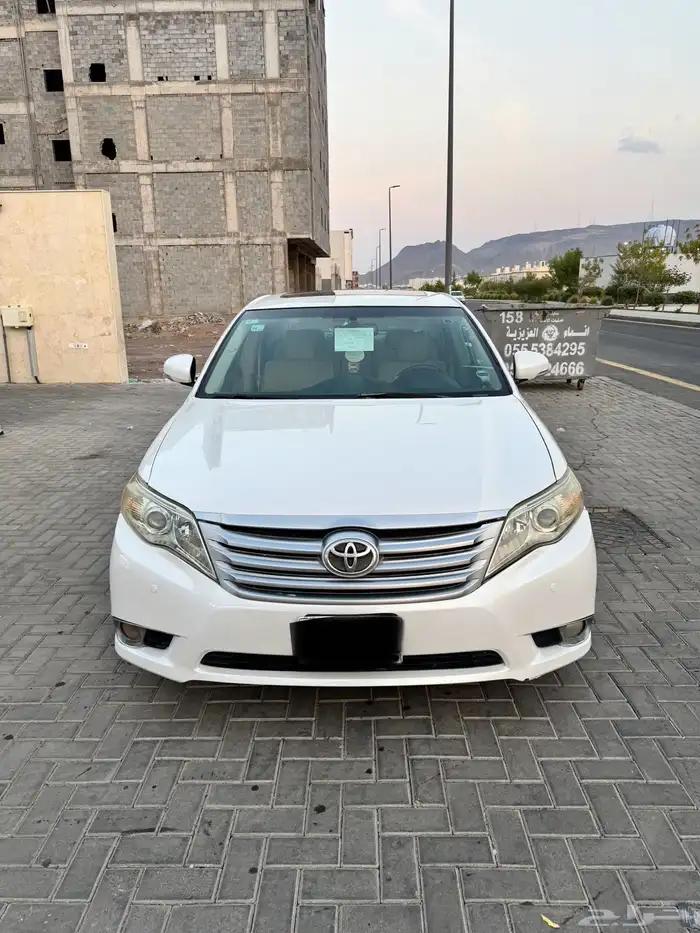 للبيع افالون 2012 فل كامل limited 2