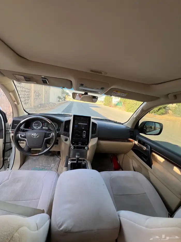 جيب لاند كروزر 2016 4