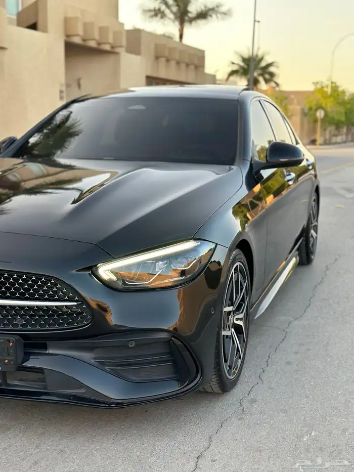 مرسيدس C300 فل كامل ماشي 48 الف 2023 بدي وكاله 1