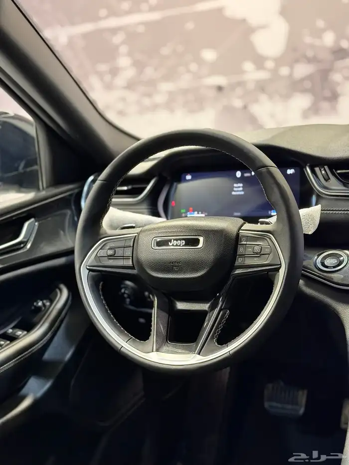 جيب jeep (اصفار) موديل 2023 33