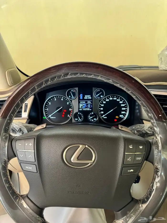 لكزس 2015 فل كامل DD سعودي ( مخزون ) 14