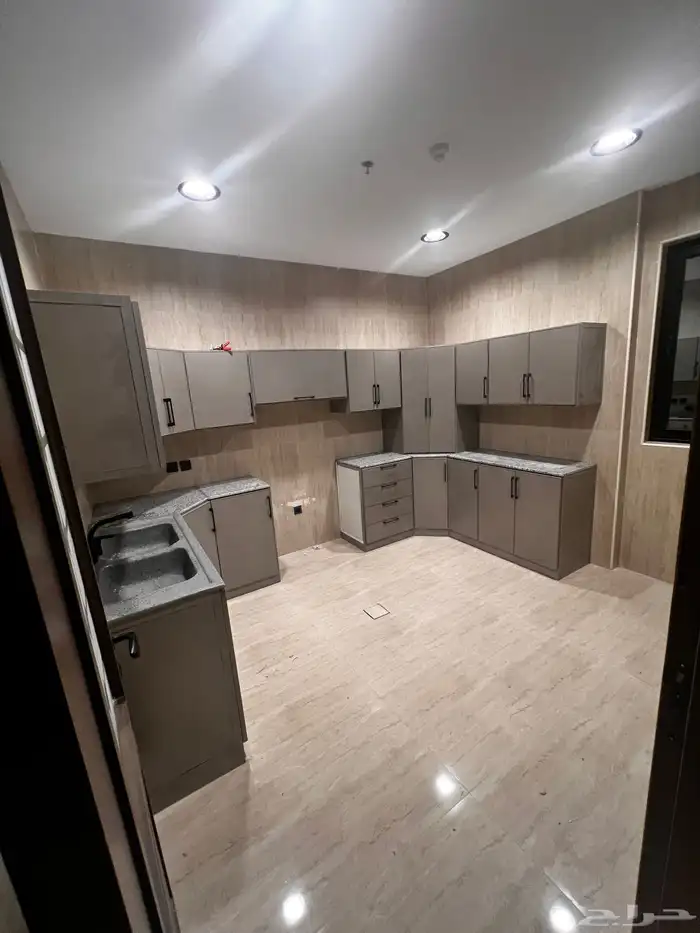 شقه بحي الشعلة 0