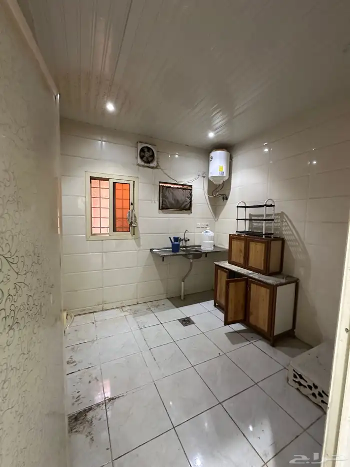 استراحة للايجار حي الريان خلف المراعي 9