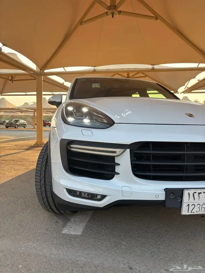 بورش كاين 8v توربو 21