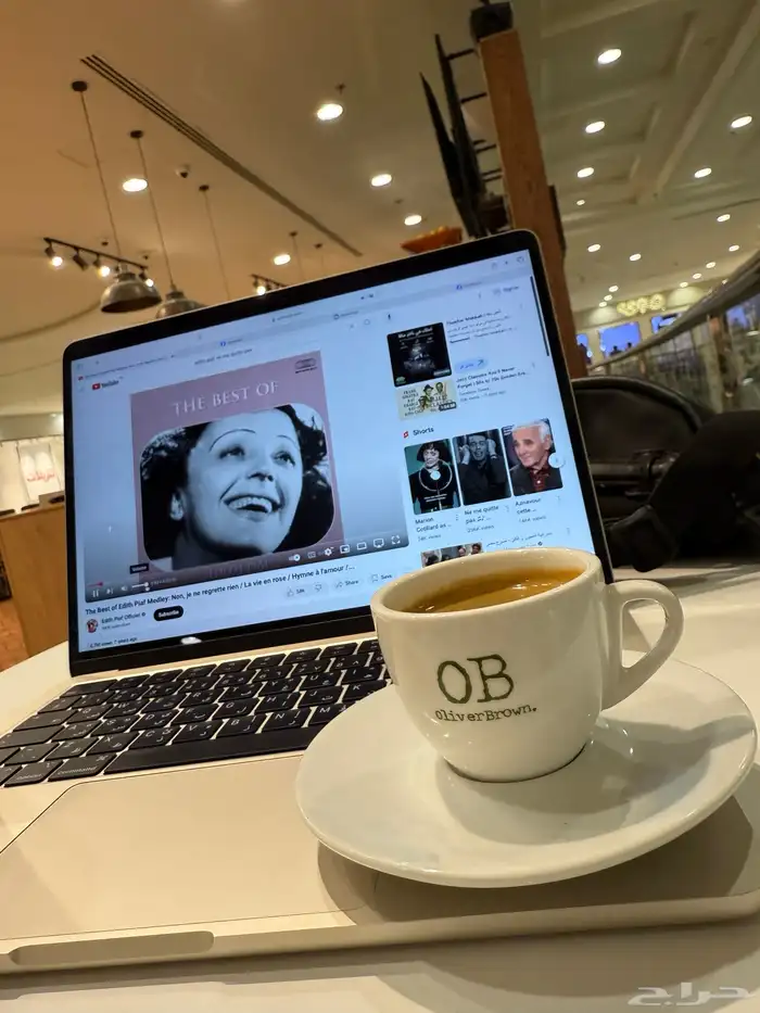 ماك بوك اير M2 0