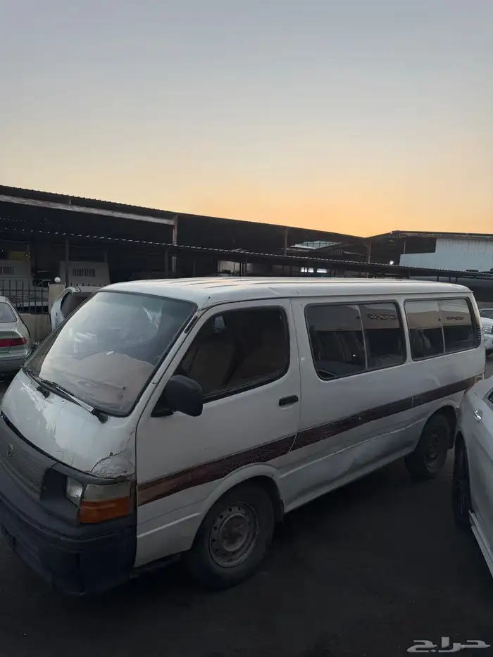 للبيع تويوتا هايس 1998 شغال شرط مسقط 2