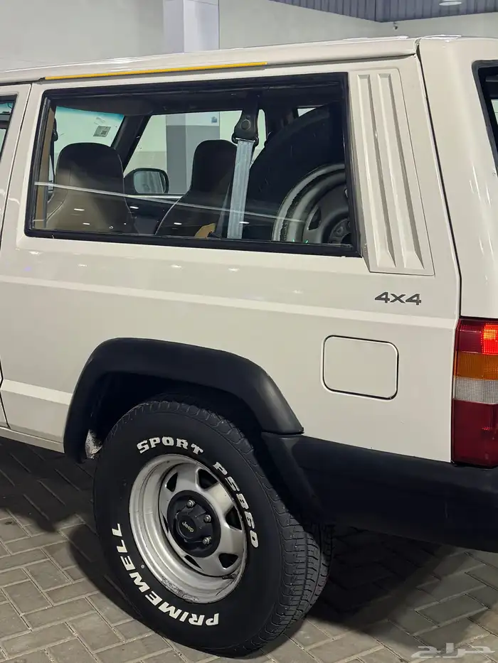 للبيع شيروكي باب واحد 28