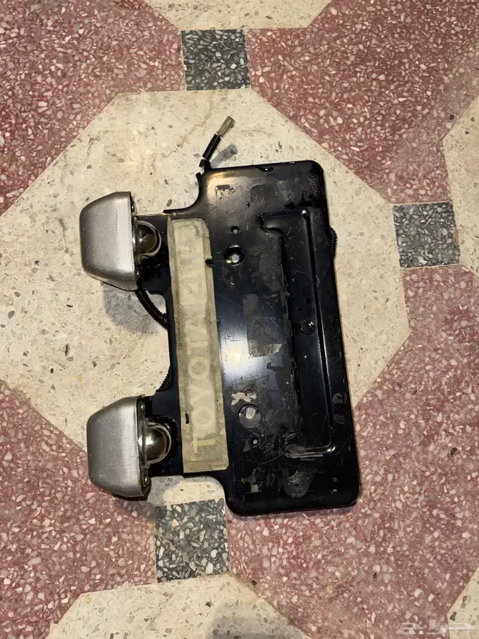 قاعدة لوحة جيب رببع تيوتا 0