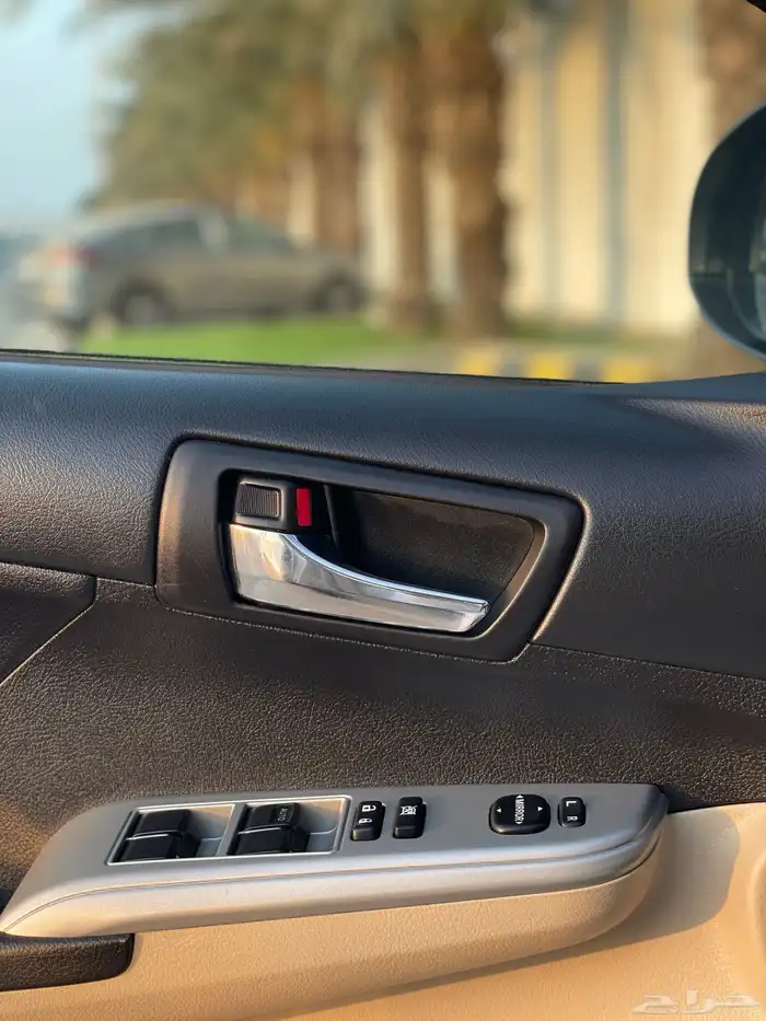 تويوتا - كامري - 2017 - سعودي - ممشى قليل - ليميتد 18