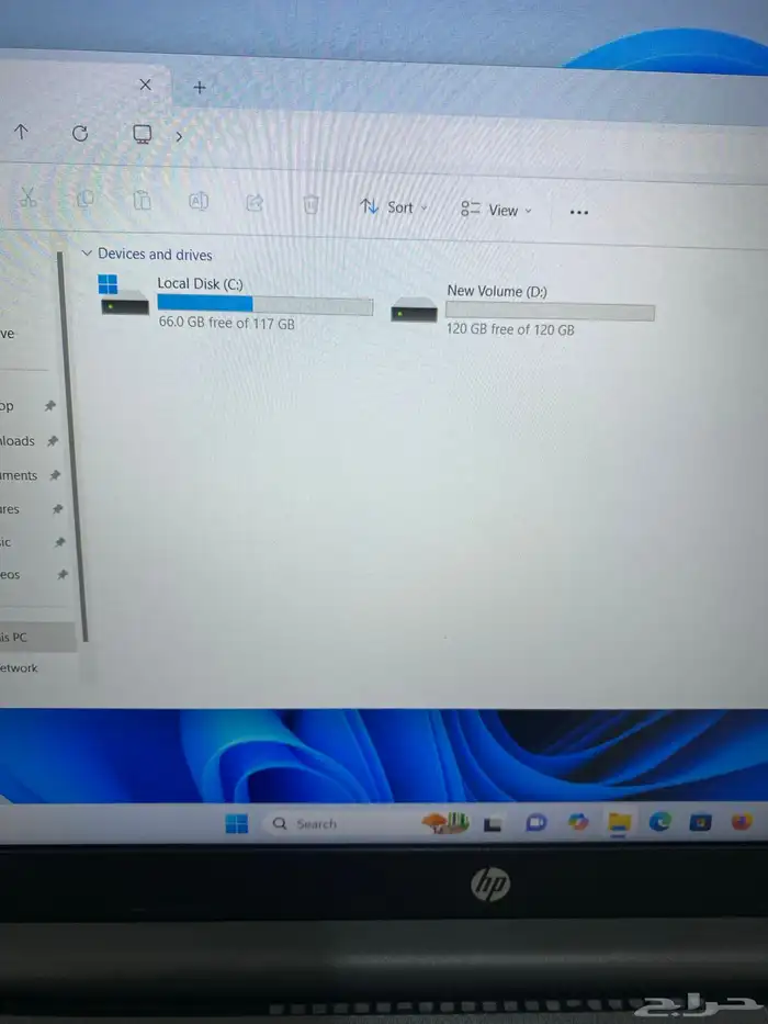 لابتوب hp شبه الجديد رايزان 5 16
