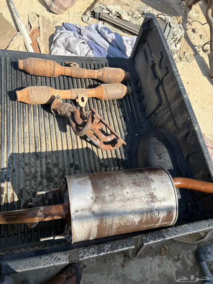 شكمان واقزوز ودبة تلوث للهايلوكس 1