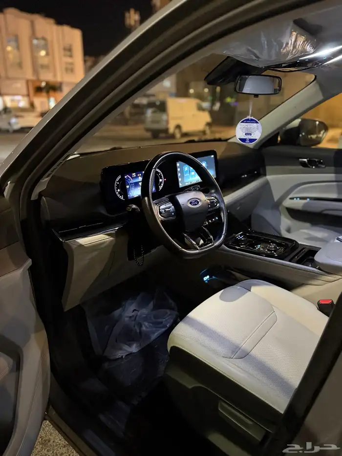 للبيع فورد تيريتوري 2024 نص فل 17