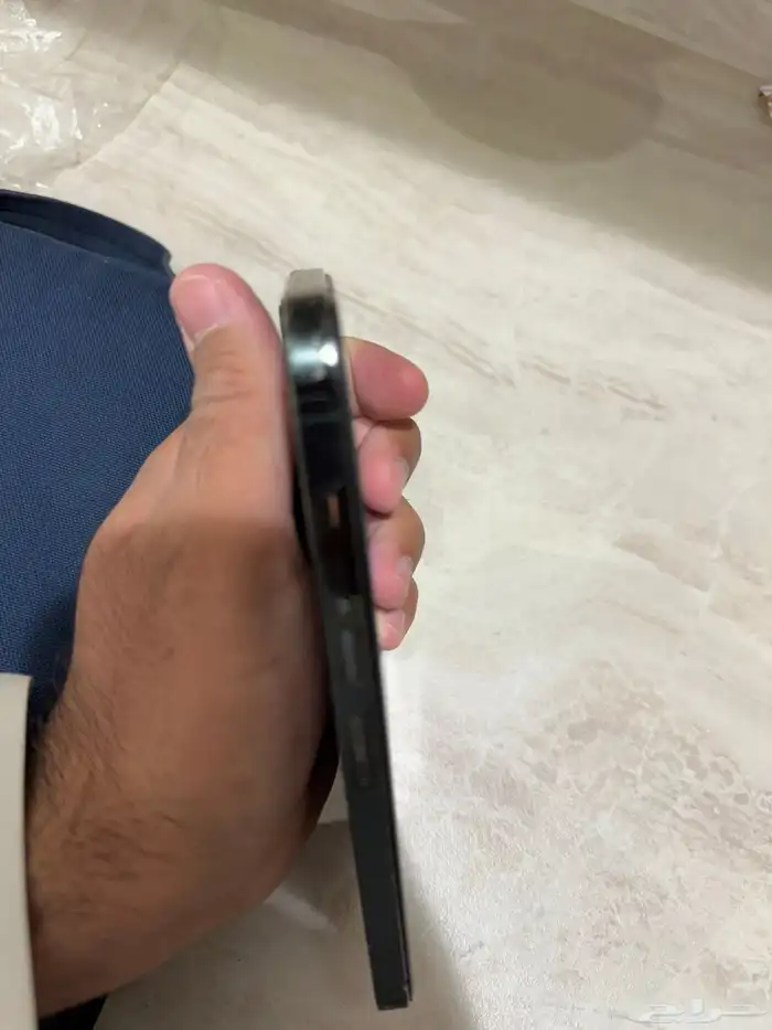 ايفون 13 برو ماكس 8