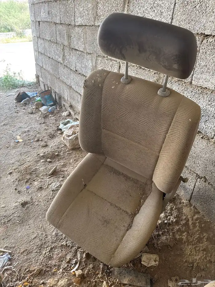 مقعده جيب ربع حقت الراكب نظيفه جدا 0
