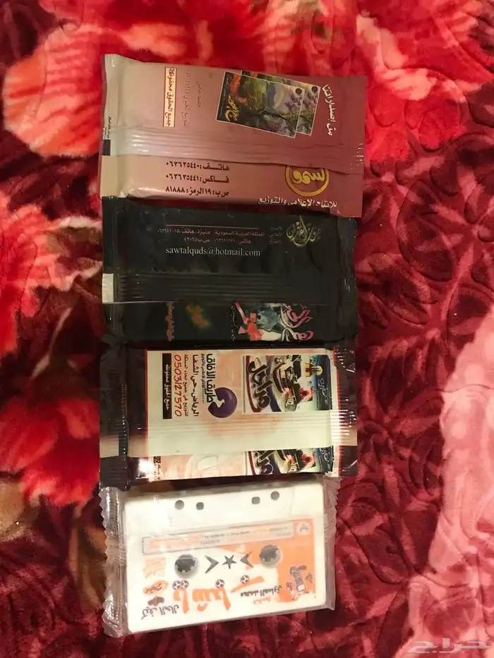 كاسيتات أصليه قديمه بحاله جديده 1