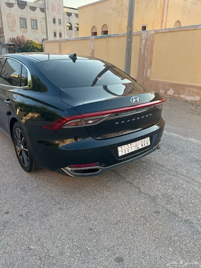 ازيرا 2020 فل كامل بدون بانوراما وارد كوريا 7