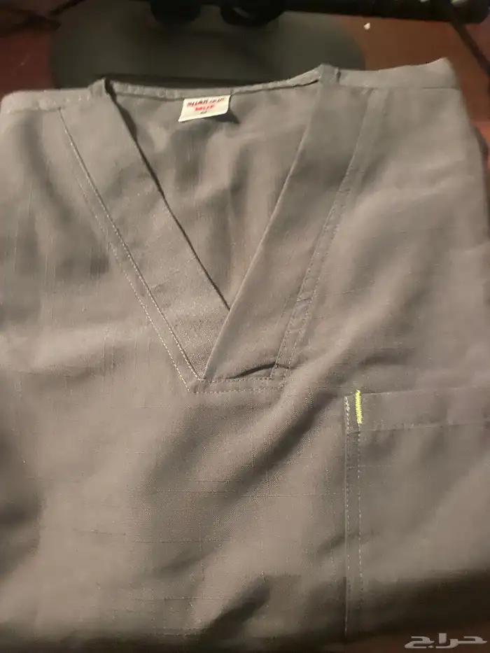 عرض خاص لبس سكراب مع سماعه طبي 1