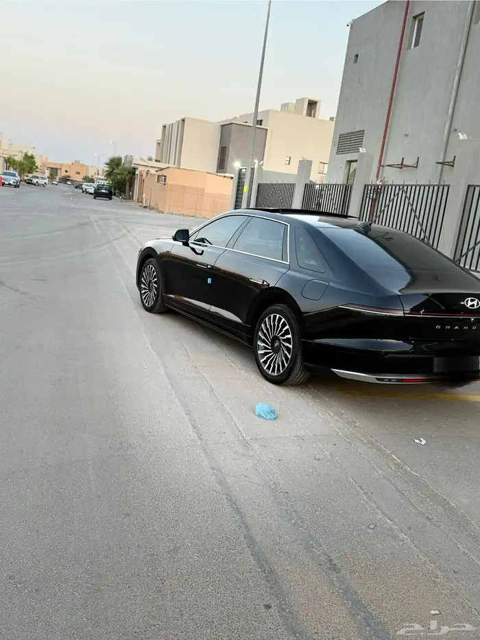 ازير موصفات فل 6 سلندر ورد كوريا شكل الجديد 5