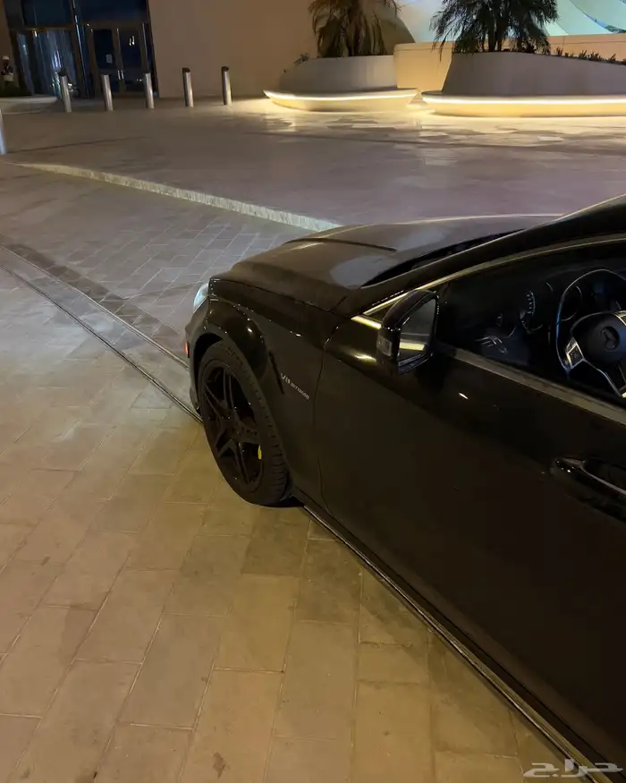 CLS 63 AMG 2012 10