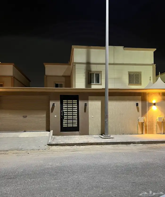 للإيجار فيلا جديدة بإسكان الجوهرة بجنوب الهفوف 0