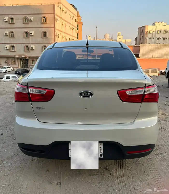 كيا ريو 2012 3