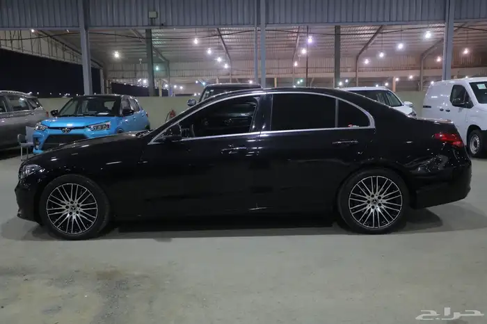 مرسيدس C300 فل وارد كوريا موديل 2024 3