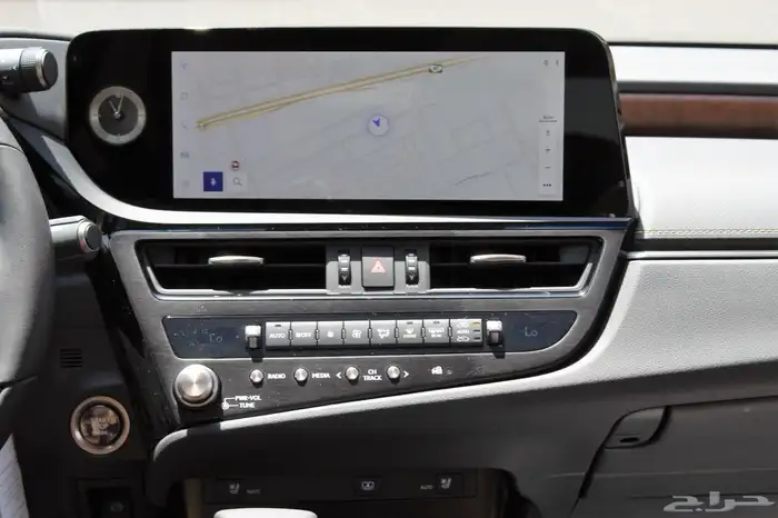 لكزس - ES350 DD - خليجي - 2025 - فل كامل 44