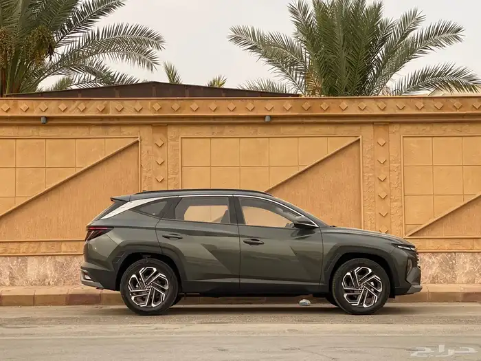 توسان 2024 نص فل كمفورت ( اصفار) 5