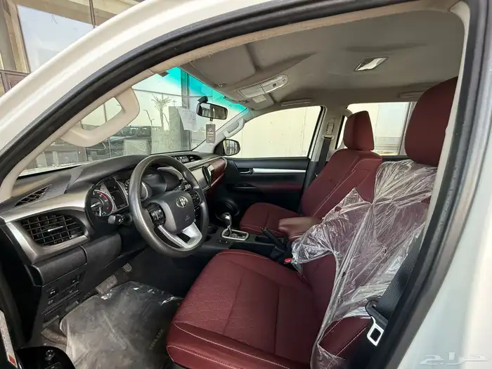 هايلوكس دبل ديزل 2024 نظيفه جدا 7