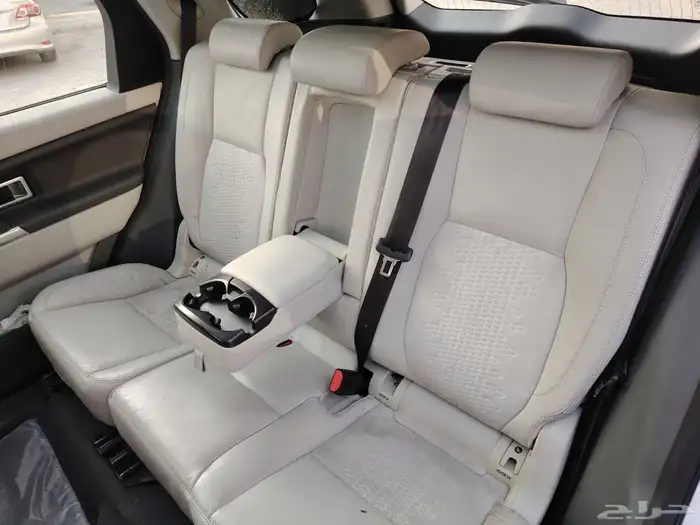 Land Rover Discovery Sport 2018 16